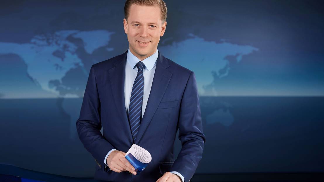 Dr. Helge Fuhst im ARD-tagesthemen-Studio