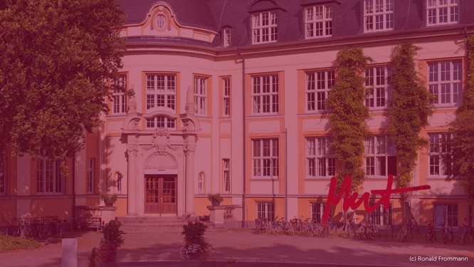 Das Gebäude der Bucerius Law School, Foto mit rotem Overlay